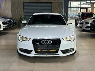 2012 Audi A5 I (8T) Рестайлинг, белый, 1600000 рублей, вид 2
