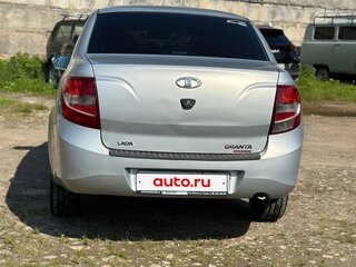 2014 Lada (ВАЗ) Granta I, серебристый, 370000 рублей, вид 3