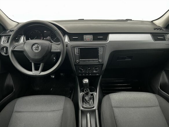 2016 Skoda Rapid I, белый, 880000 рублей - вид 11