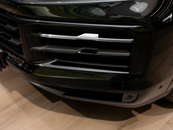 2025 Porsche Cayenne Coupé III Рестайлинг, чёрный, 16500000 рублей - вид 15