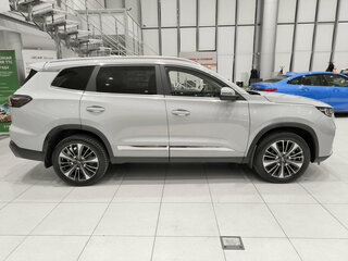 2023 Chery Tiggo 8 Pro e+, серый, 2250000 рублей, вид 4