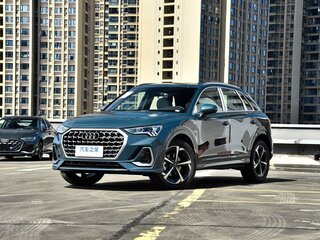 2026 Audi Q3 35 TFSI II (F3), голубой, 3900000 рублей, вид 3