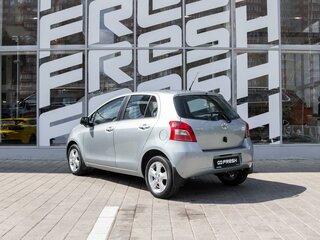 2006 Toyota Yaris Multimode II, серебристый, 776000 рублей, вид 2