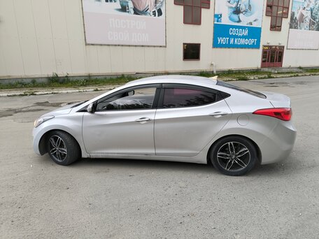 2012 Hyundai Avante V, серый, 670000 рублей, вид 5
