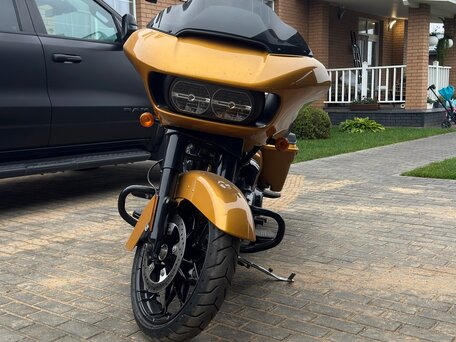 2023 Harley-Davidson Road Glide Special, золотистый, 2650000 рублей, вид 4
