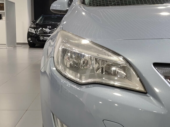 2011 Opel Astra J, серый, 495000 рублей - вид 16