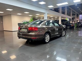 2012 Volkswagen Jetta VI, коричневый, 1190000 рублей, вид 2