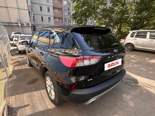 2020 Ford Escape IV, чёрный, 2000000 рублей, вид 4