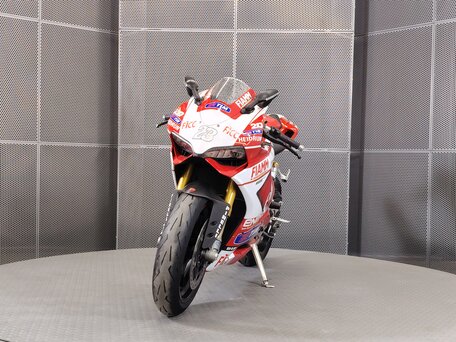 2013 Ducati 1199 Panigale, красный, 1069000 рублей, вид 3