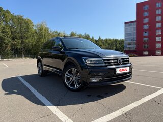 2020 Volkswagen Tiguan II, чёрный, 2744444 рублей, вид 1
