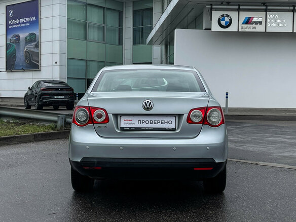 2008 Volkswagen Jetta V, серебристый, 467000 рублей - вид 5