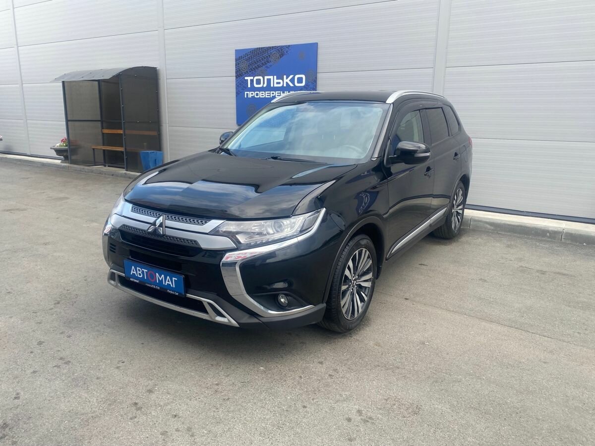 Открыть фотографии: Mitsubishi Outlander III Рестайлинг 3