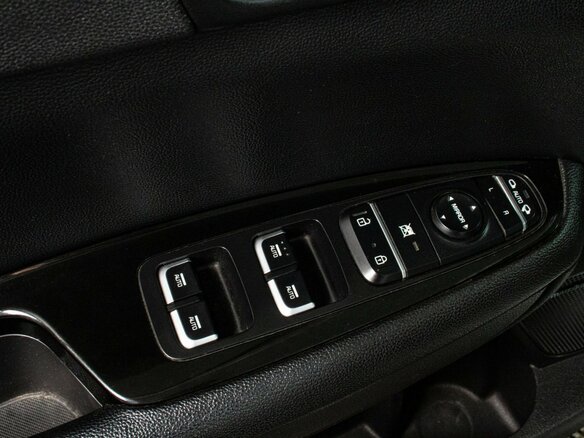 2018 Kia Optima IV Рестайлинг, белый, 1999000 рублей - вид 6