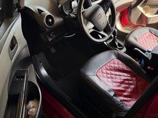 2014 Chevrolet Aveo II, красный, 500000 рублей, вид 2