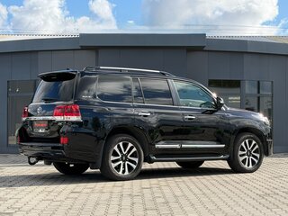 2017 Toyota Land Cruiser Arctic Trucks AT33 200 Series Рестайлинг 2, чёрный, 5950000 рублей, вид 4