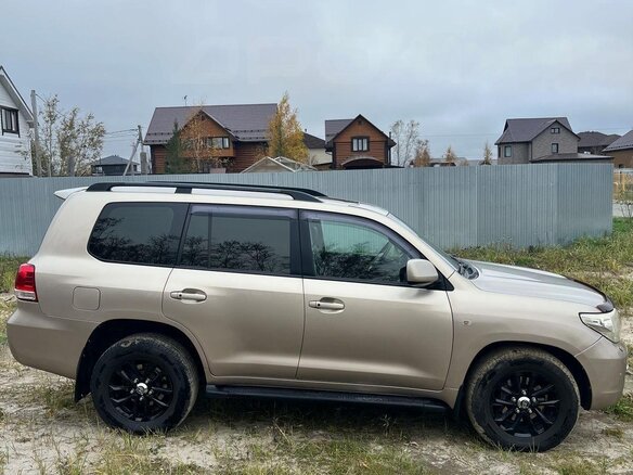 2008 Toyota Land Cruiser 200 Series, золотистый, 3250000 рублей - вид 3