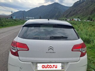 2011 Citroen C4 II, белый, 350000 рублей, вид 4
