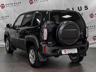 2024 Lada (ВАЗ) Niva Travel I, зелёный, 1049000 рублей, вид 2