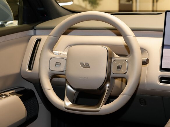 2026 Li Auto (Lixiang) L8 II, синий, 9853000 рублей - вид 17