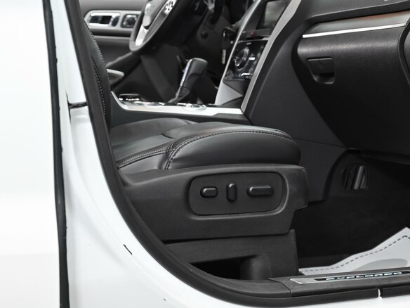 2014 Ford Explorer V, белый, 1295000 рублей - вид 12