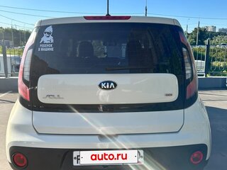 2017 Kia Soul II Рестайлинг, бежевый, 1100000 рублей, вид 2