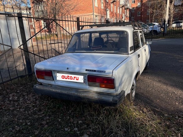 2010 Lada (ВАЗ) 2107, белый, 60000 рублей - вид 2