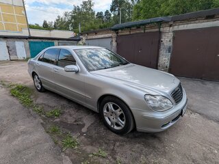 2004 Mercedes-Benz S-Класс 350 IV (W220) Рестайлинг, серый, 1195000 рублей, вид 2