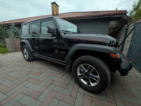 2018 Jeep Wrangler IV (JL), чёрный, 4550000 рублей - вид 3