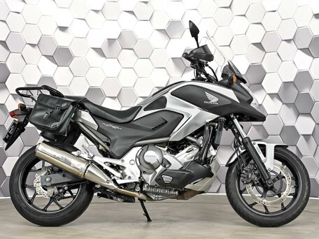 2013 Honda NC 700X, серебристый, 615000 рублей, вид 3
