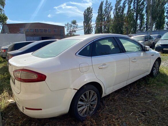 2010 Ford Mondeo IV, белый, 650000 рублей - вид 3
