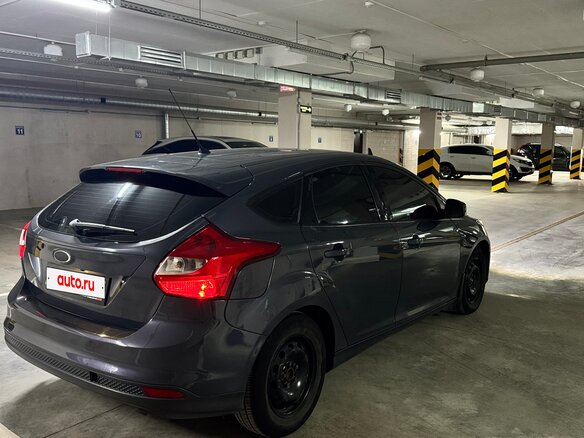 2011 Ford Focus III, серый, 589000 рублей - вид 1