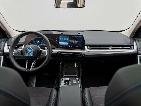 2026 BMW X1 Long 25Li xDrive III (U11/U12), белый, 5990000 рублей - вид 16