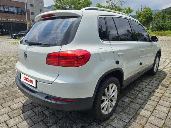 2014 Volkswagen Tiguan I Рестайлинг, белый, 1550000 рублей - вид 5