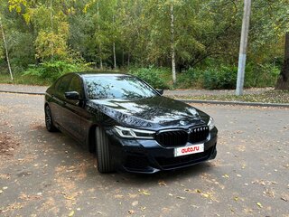 2022 BMW 5 серии 520i VII (G30/G31/G38) Рестайлинг, синий, 4950000 рублей, вид 4