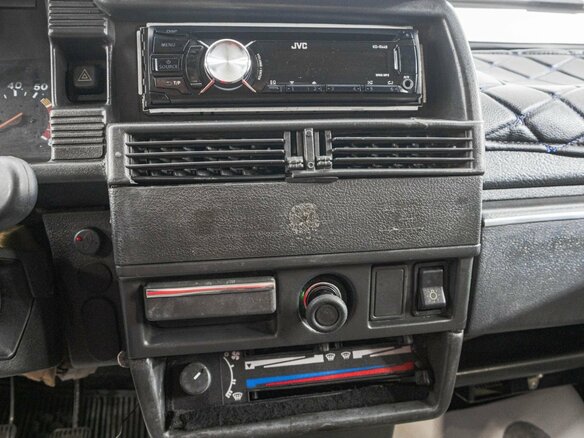 2004 Lada (ВАЗ) 21093i, зелёный, 99000 рублей - вид 11