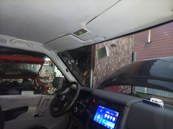 2003 Volkswagen Multivan T4, чёрный, 1650000 рублей - вид 21