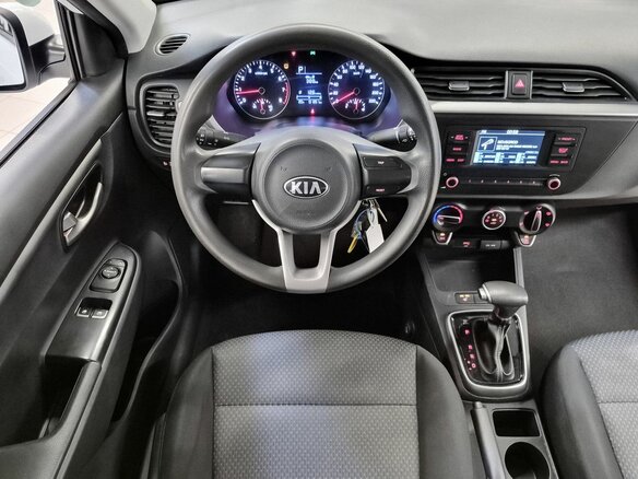 2020 Kia Rio IV Рестайлинг, белый, 1559000 рублей - вид 11
