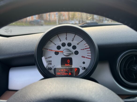 2010 Mini Hatch Cooper II (R56) Рестайлинг, коричневый, 850000 рублей - вид 10