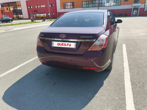 2013 Geely Emgrand EC7, пурпурный, 360000 рублей - вид 5