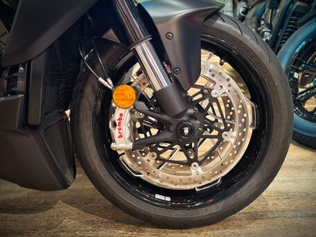 2024 Ducati Diavel V4, чёрный, 2690000 рублей, вид 4