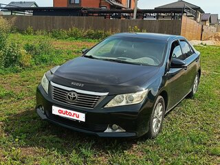 2013 Toyota Camry VII (XV50), серый, 1380000 рублей, вид 2