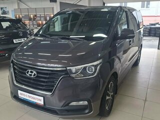 2020 Hyundai Grand Starex I Рестайлинг 2, коричневый, 3390000 рублей, вид 1