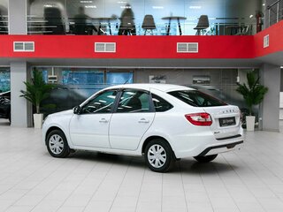 2023 Lada (ВАЗ) Granta I Рестайлинг, белый, 845000 рублей, вид 4