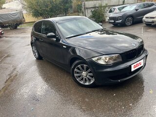 2008 BMW 1 серии 118i I (E81/E82/E87/E88) Рестайлинг, чёрный, 639000 рублей, вид 3