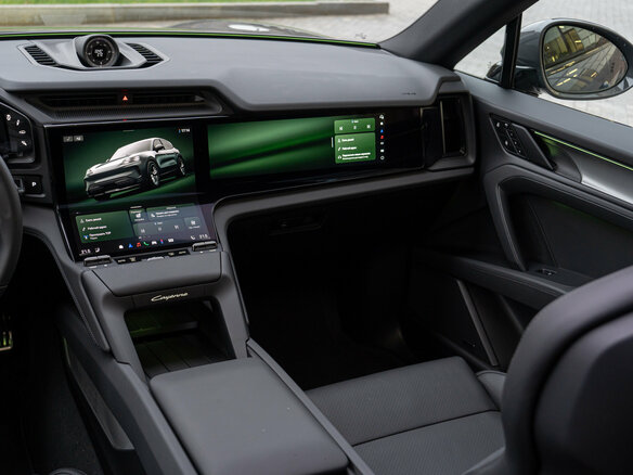 2026 Porsche Cayenne Electric IV, серый, 24490000 рублей - вид 26