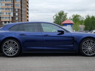 2019 Porsche Panamera 4 Sport Turismo II, синий, 9100000 рублей, вид 3