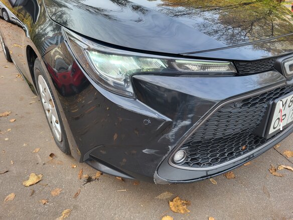 2019 Toyota Corolla XII (E210), чёрный, 1590000 рублей - вид 9