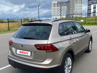 2018 Volkswagen Tiguan II, бежевый, 2195000 рублей, вид 4