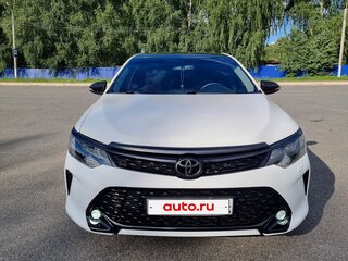 2016 Toyota Camry VII (XV50) Рестайлинг, белый, 2250000 рублей, вид 3
