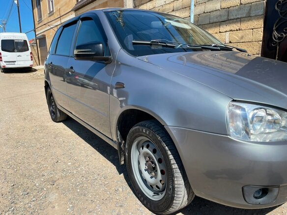 2008 Lada (ВАЗ) Kalina I, серый, 350000 рублей - вид 2